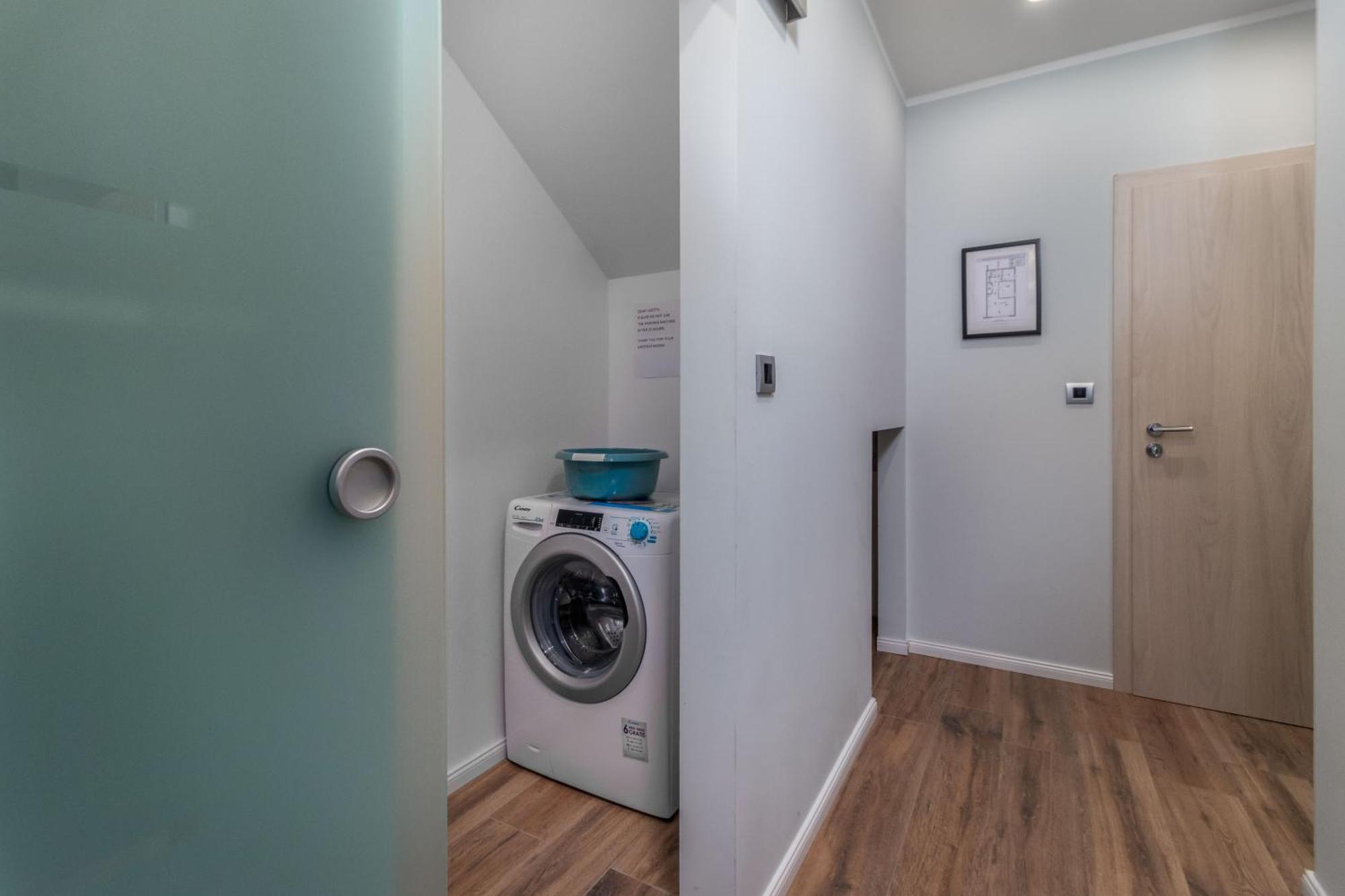 Adastra apartmani Rijeka Exterior foto